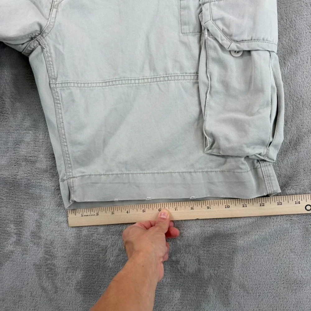 Vintage Polo Ralph Lauren Gellar Fatigue Cargo Shorts in Stone Men 40x10.5 NWT